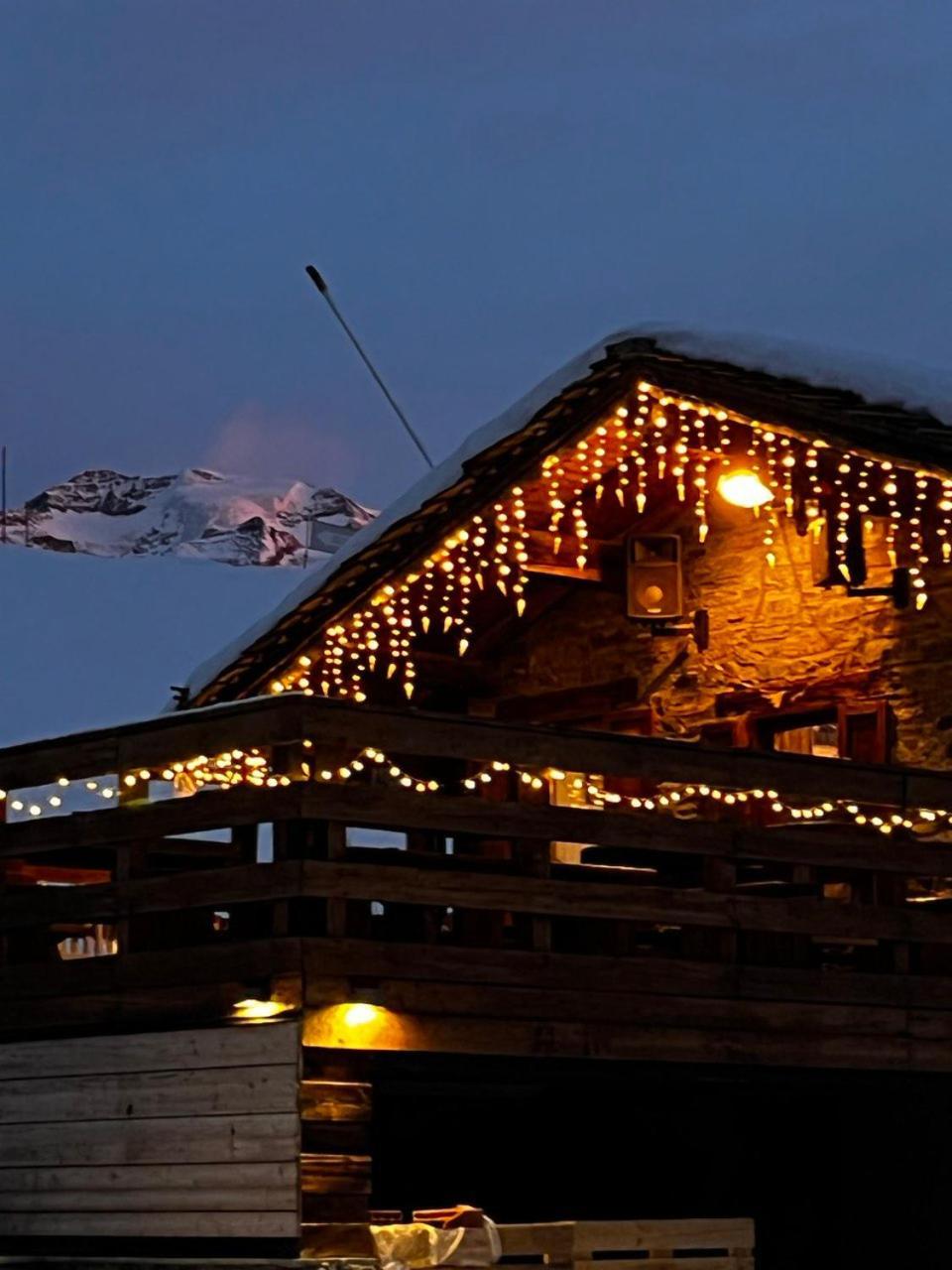 Rifugio Baita Belvedere 샴폴루크 외부 사진
